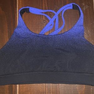 Lululemon size 6 sports bra